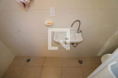 Banheiro de casa para alugar com 1 quarto, 45m² em Água Fria, São Paulo