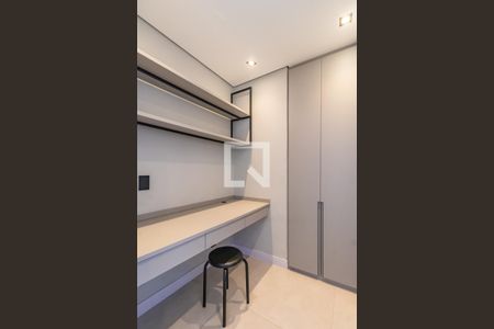 Sala de apartamento à venda com 1 quarto, 64m² em Tamboré, Barueri