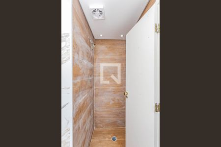 Banheiro de apartamento à venda com 2 quartos, 55m² em Jardim da Saúde, São Paulo
