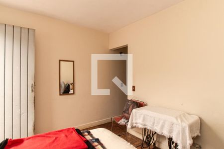 Quarto 2 de casa para alugar com 2 quartos, 80m² em Vila Gustavo, São Paulo