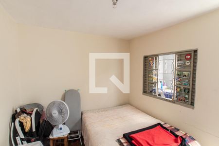 Quarto 2 de casa para alugar com 2 quartos, 80m² em Vila Gustavo, São Paulo