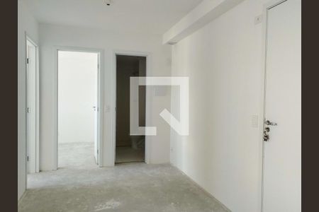 Sala e cozinha de apartamento à venda com 2 quartos, 40m² em Vila Centenario, São Paulo