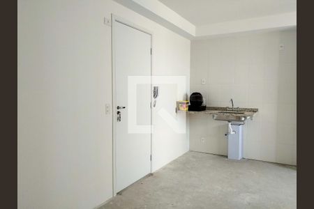 Sala e cozinha de apartamento à venda com 2 quartos, 40m² em Vila Centenario, São Paulo