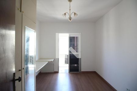 Quarto 1 de apartamento para alugar com 3 quartos, 80m² em Taquara, Rio de Janeiro