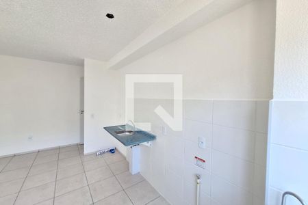 Cozinha de apartamento para alugar com 2 quartos, 42m² em Vila Ouro Preto, Duque de Caxias