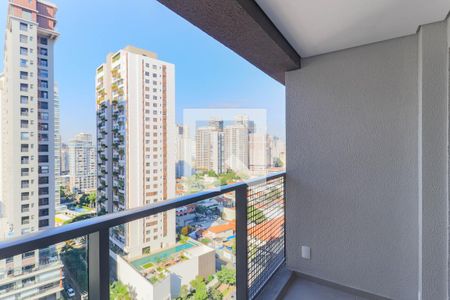 Varanda de kitnet/studio à venda com 1 quarto, 21m² em Santo Amaro, São Paulo