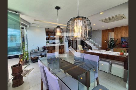 Sala de jantar  de apartamento à venda com 4 quartos, 242m² em Barra da Tijuca, Rio de Janeiro