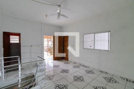 Sala Superior de casa para alugar com 3 quartos, 150m² em Conjunto Habitacional Aguia de Haia, São Paulo
