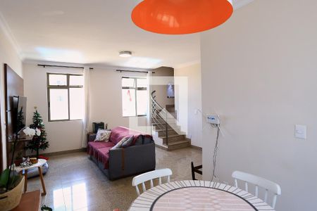 Sala de apartamento à venda com 3 quartos, 178m² em Ipiranga, Belo Horizonte