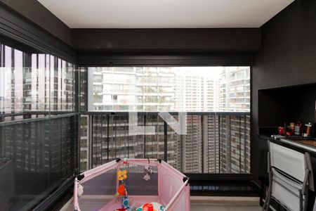 Varanda da Sala de apartamento à venda com 3 quartos, 105m² em Jardim das Acácias, São Paulo