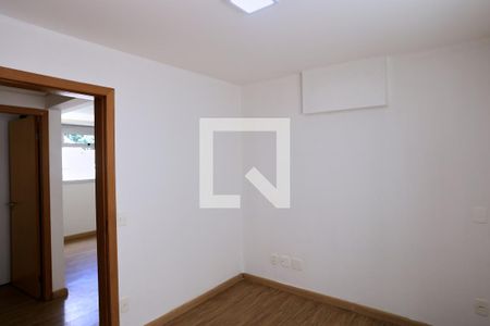 Apartamento à venda com 2 quartos, 55m² em Funcionários, Belo Horizonte