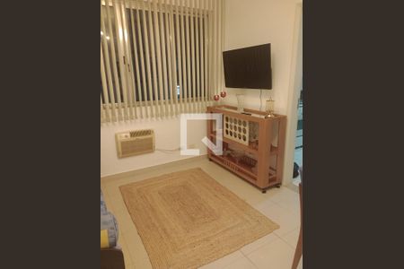 Apartamento para alugar com 1 quarto, 52m² em Ponta da Praia, Santos