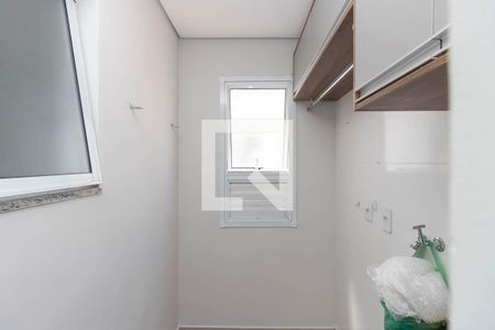 Cozinha e Área de Serviço de apartamento para alugar com 1 quarto, 32m² em Vila Nivi, São Paulo