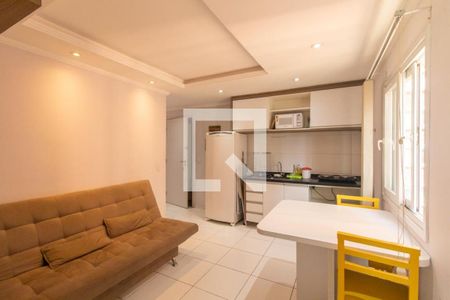 Sala/Cozinha de apartamento para alugar com 1 quarto, 42m² em Cristo Rei, Curitiba