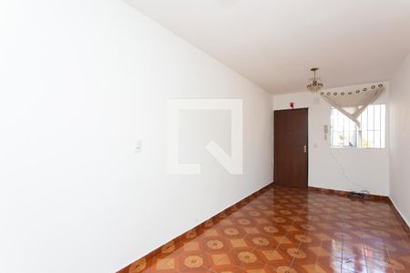 Sala de apartamento para alugar com 2 quartos, 49m² em Conjunto Residencial José Bonifácio, São Paulo
