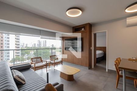 Sala de apartamento para alugar com 2 quartos, 66m² em Indianópolis, São Paulo