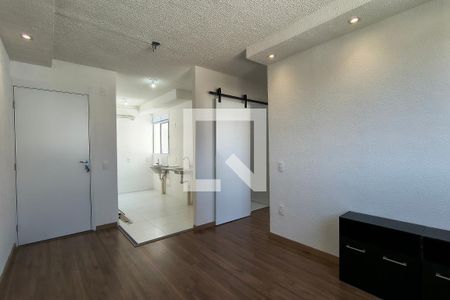 Sala de apartamento para alugar com 2 quartos, 65m² em Taquara, Rio de Janeiro