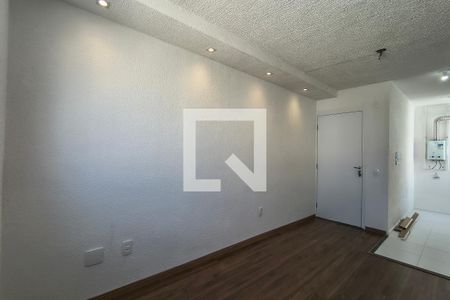 Sala de apartamento para alugar com 2 quartos, 65m² em Taquara, Rio de Janeiro