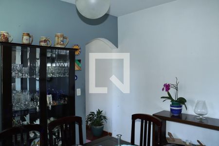 Casa para alugar com 1 quarto, 60m² em Jardim do Colegio, Embu das Artes