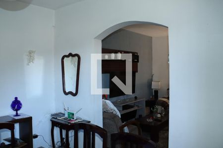 Casa para alugar com 1 quarto, 60m² em Jardim do Colegio, Embu das Artes