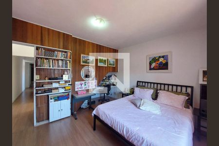 Quarto 1 de casa à venda com 3 quartos, 220m² em Jardim Ubirajara, São Paulo