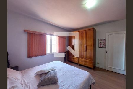 Quarto 1 de casa à venda com 3 quartos, 220m² em Jardim Ubirajara, São Paulo