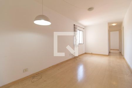 Sala de apartamento para alugar com 3 quartos, 77m² em Vila Monumento, São Paulo