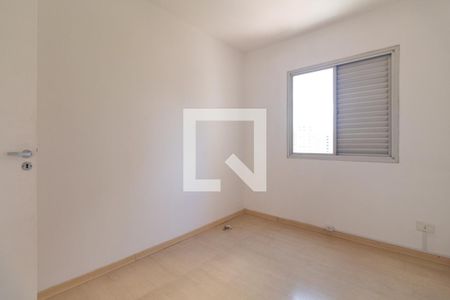 Quarto 1 de apartamento para alugar com 3 quartos, 77m² em Vila Monumento, São Paulo