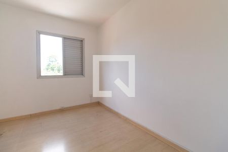 Quarto 1 de apartamento para alugar com 3 quartos, 77m² em Vila Monumento, São Paulo