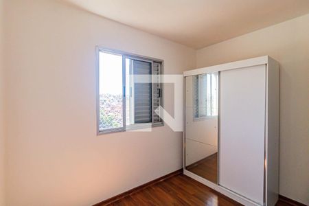 Quarto 01 de apartamento para alugar com 2 quartos, 50m² em Rio Pequeno, São Paulo