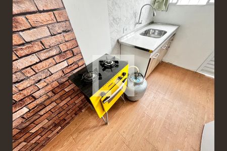 Sala/Quarto/Cozinha de kitnet/studio para alugar com 1 quarto, 20m² em Vila Roque, São Paulo