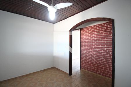 Sala 2 de casa para alugar com 3 quartos, 160m² em Tanque, Rio de Janeiro