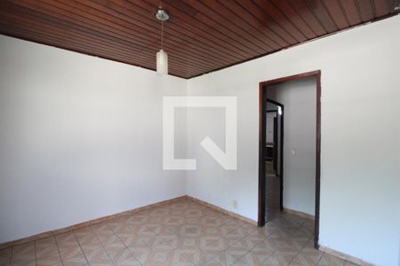 Sala 1 de casa para alugar com 3 quartos, 160m² em Tanque, Rio de Janeiro