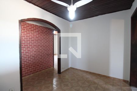 Sala 2 de casa para alugar com 3 quartos, 160m² em Tanque, Rio de Janeiro