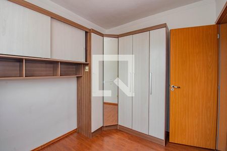 Quarto 2 de apartamento para alugar com 2 quartos, 45m² em Parque Santa Fé, Porto Alegre