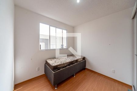 Quarto 2 de apartamento para alugar com 2 quartos, 45m² em Cecília, Viamão
