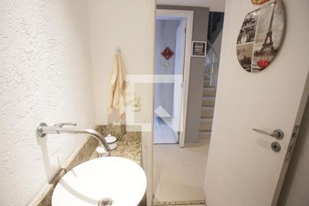 Lavabo de casa de condomínio à venda com 3 quartos, 119m² em Jacarepaguá, Rio de Janeiro