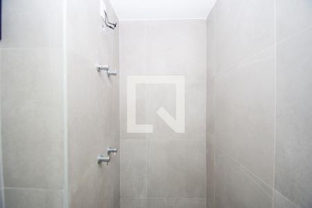banheiro de kitnet/studio à venda com 1 quarto, 31m² em Sumarezinho, São Paulo
