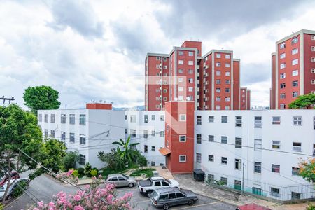 Quarto 1 de apartamento para alugar com 2 quartos, 72m² em Padre Eustáquio, Belo Horizonte