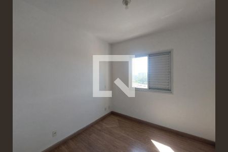 Quarto 1 de apartamento para alugar com 2 quartos, 62m² em Interlagos, São Paulo