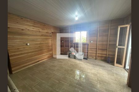 Casa à venda com 2 quartos, 75m² em São José, São Leopoldo