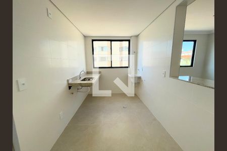 Cozinha de apartamento à venda com 1 quarto, 42m² em Sagrada Família, Belo Horizonte