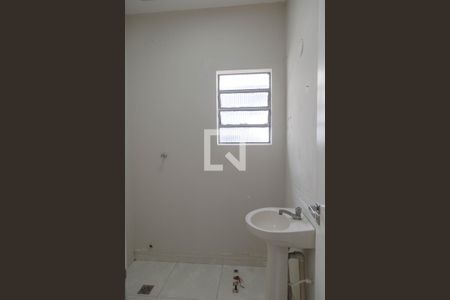 Casa para alugar com 2 quartos, 121m² em Jardim Santa Mena, Guarulhos