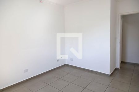 Casa para alugar com 2 quartos, 121m² em Jardim Santa Mena, Guarulhos