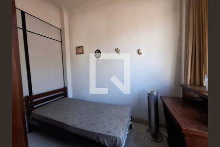Quarto 1 de apartamento para alugar com 2 quartos, 58m² em Catete, Rio de Janeiro