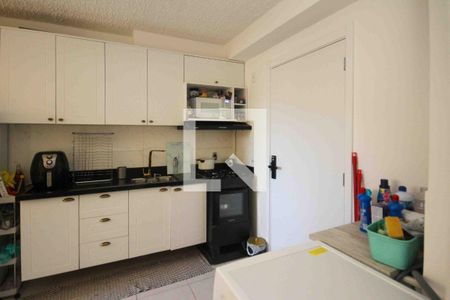 Cozinha e Área de Serviço de apartamento para alugar com 2 quartos, 37m² em Vila Graciosa, São Paulo