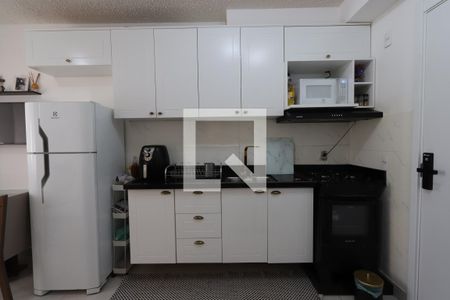 Sala/Cozinha de apartamento para alugar com 2 quartos, 37m² em Vila Graciosa, São Paulo