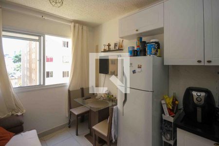 Sala de apartamento para alugar com 2 quartos, 37m² em Vila Graciosa, São Paulo