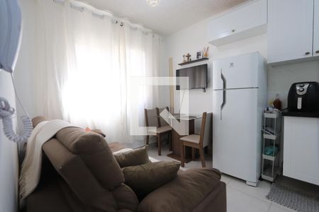 Sala/Cozinha de apartamento para alugar com 2 quartos, 37m² em Vila Graciosa, São Paulo