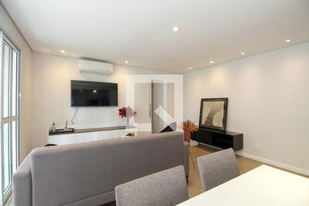 Sala e Cozinha de apartamento à venda com 1 quarto, 57m² em Vila Madalena, São Paulo